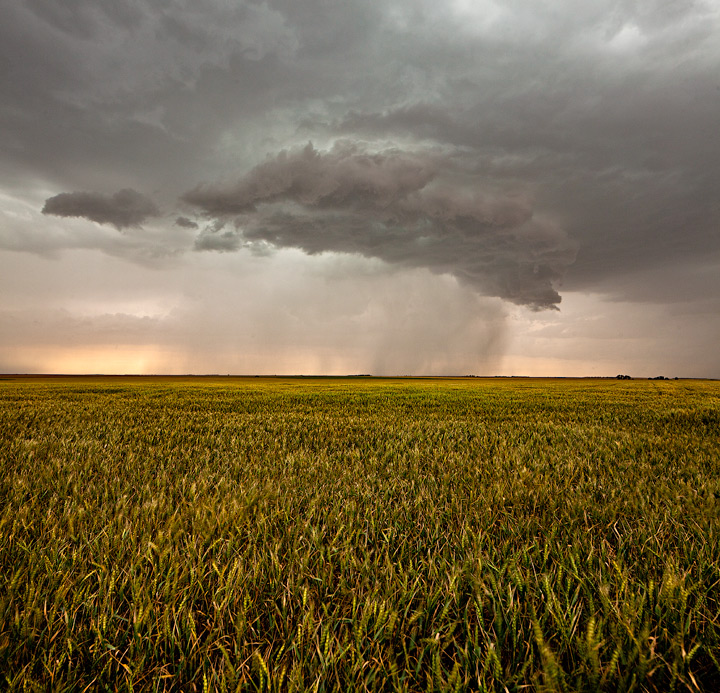 Severe storms build along a cold front in central Kansas