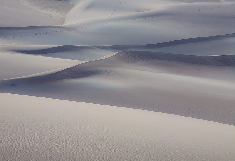 Flesh-like dunes.